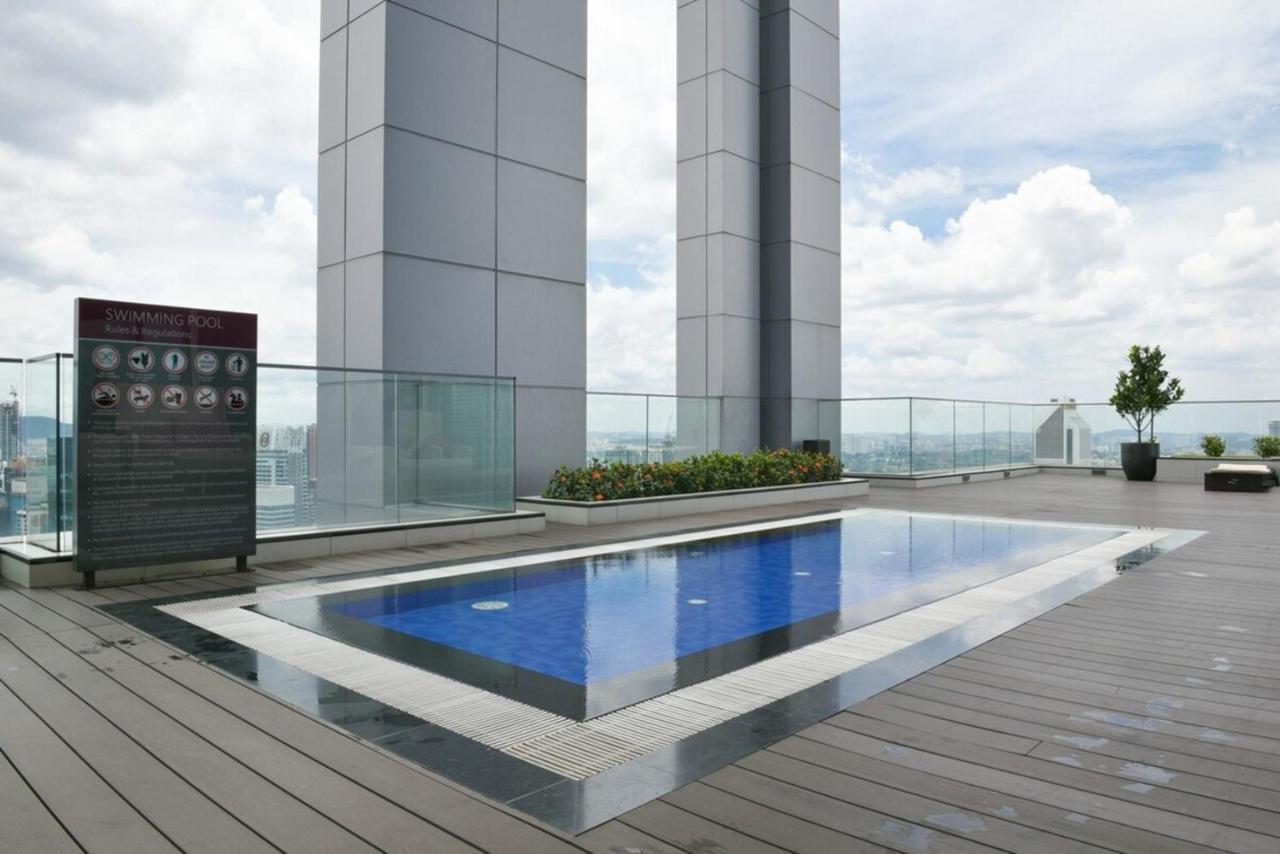 The Platinum Klcc Apartment Kuala Lumpur Exterior photo